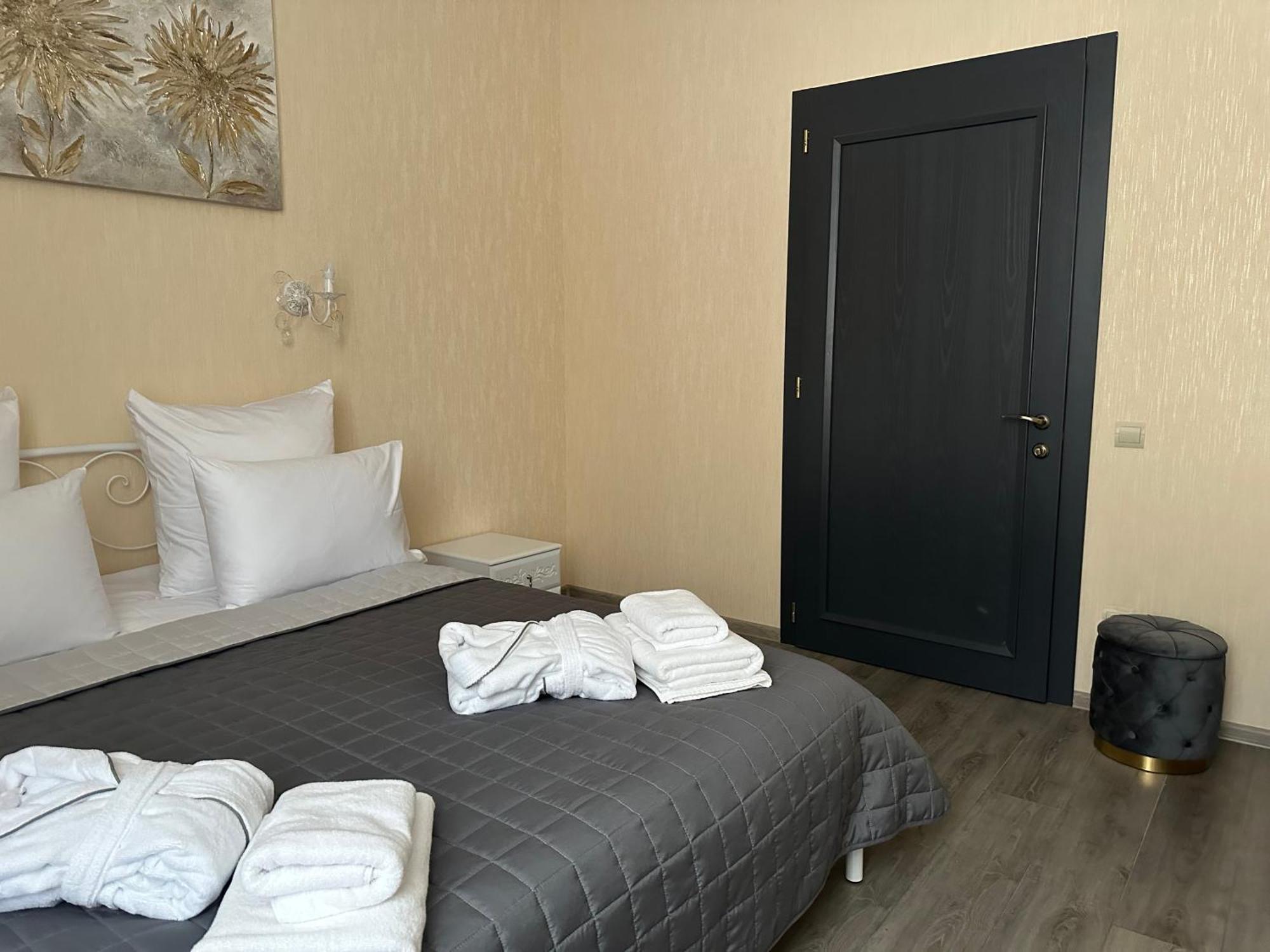Centralnyi Hotel Poltava Eksteriør billede