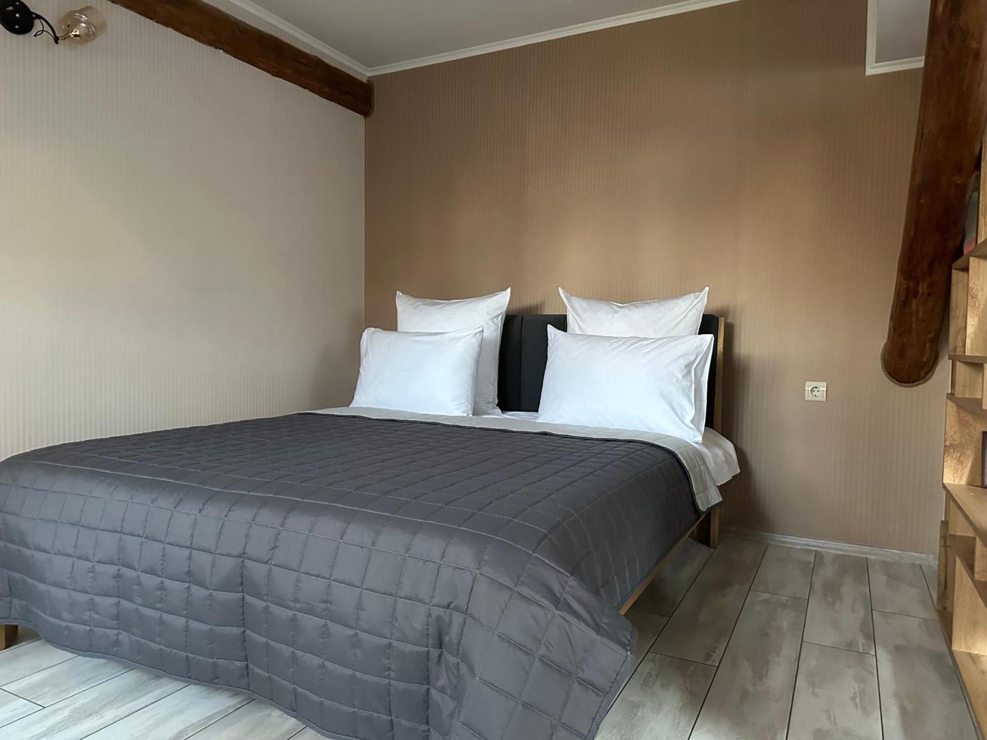 Centralnyi Hotel Poltava Eksteriør billede