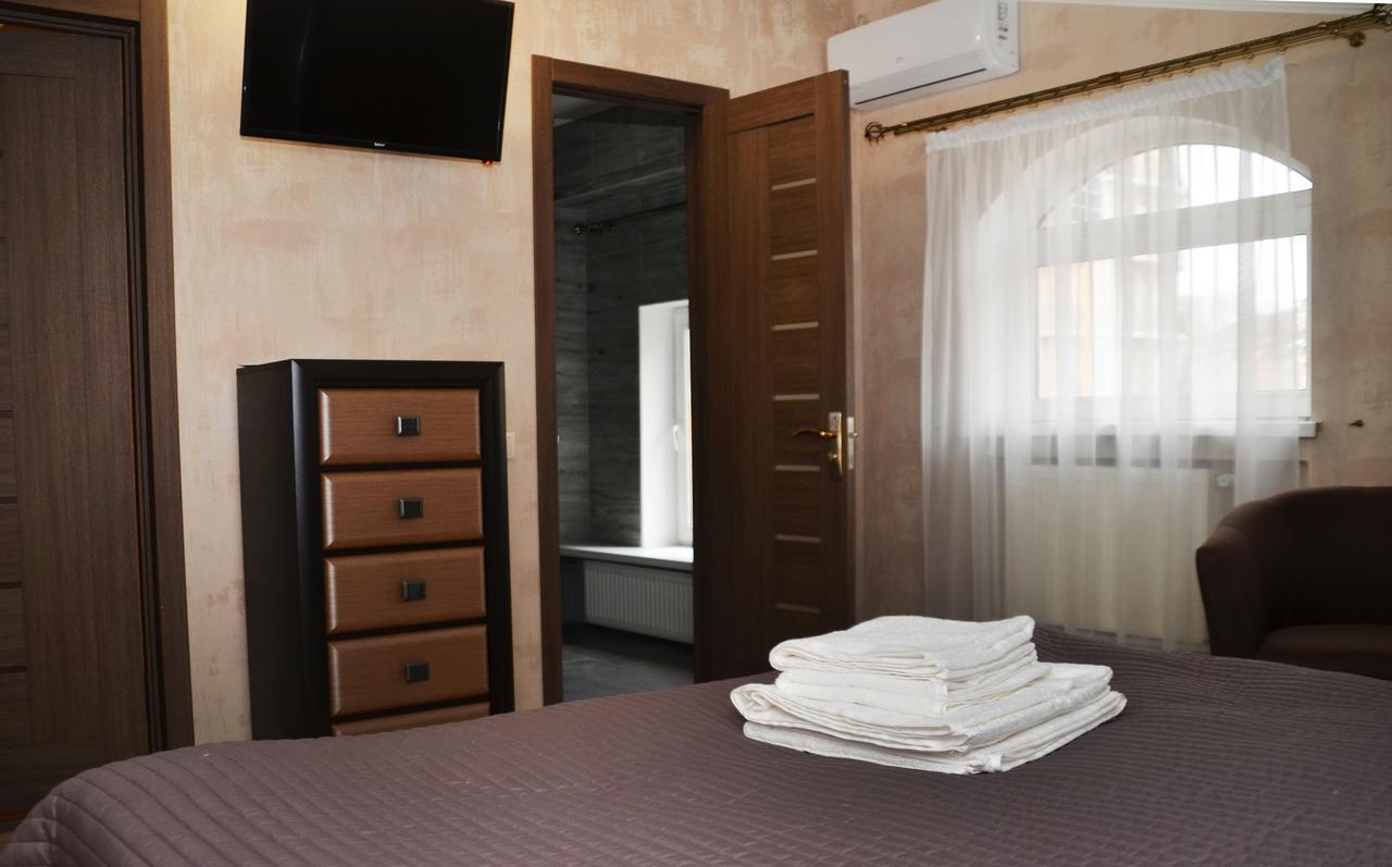 Centralnyi Hotel Poltava Eksteriør billede
