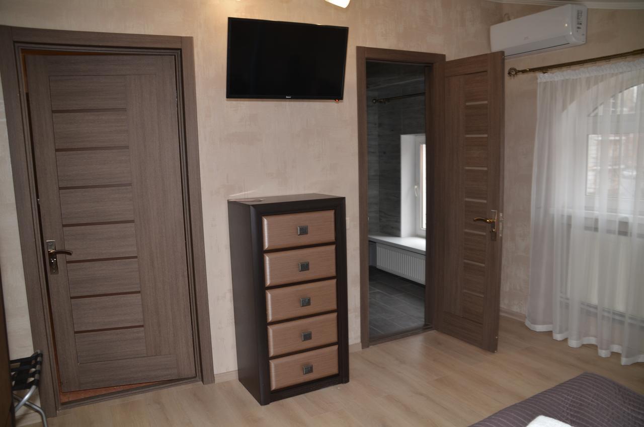 Centralnyi Hotel Poltava Eksteriør billede