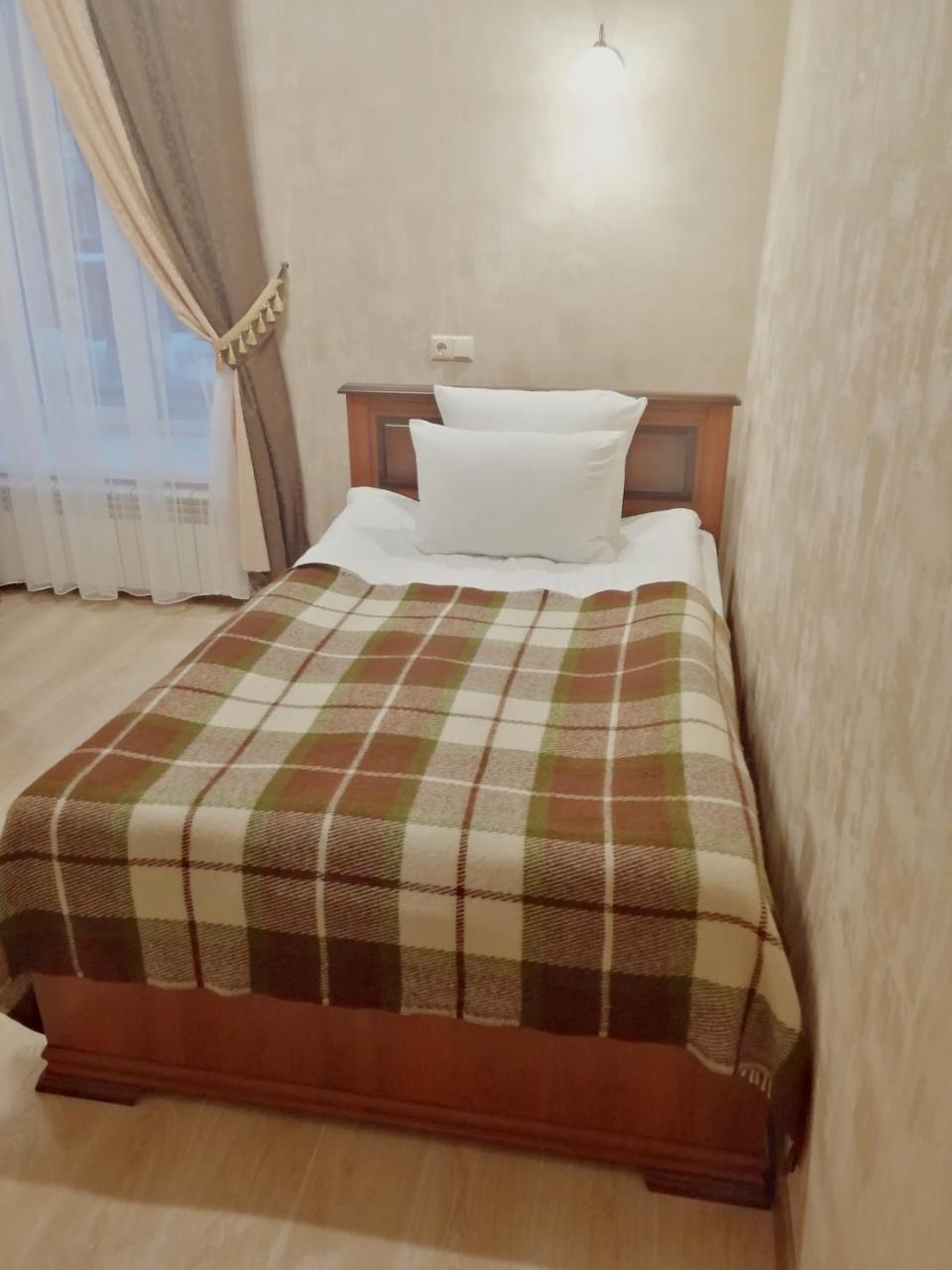Centralnyi Hotel Poltava Eksteriør billede